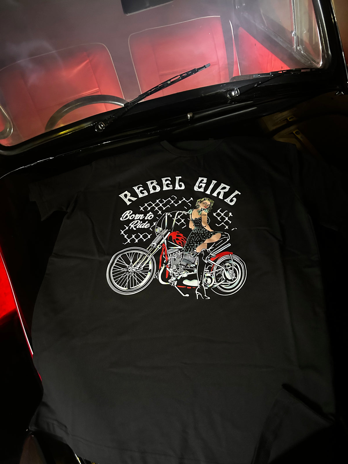 REBEL GIRL – Biker Girl